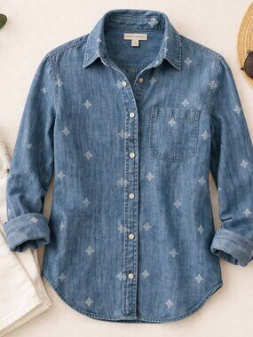 American Eagle Embroidered Chambray Button-Up Shirt – Size XS